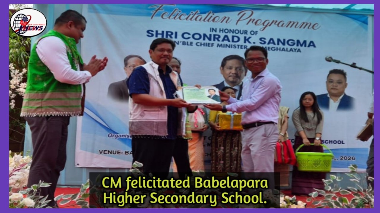 Chief Minister Felicitated at Babelapara Higher Secondary School